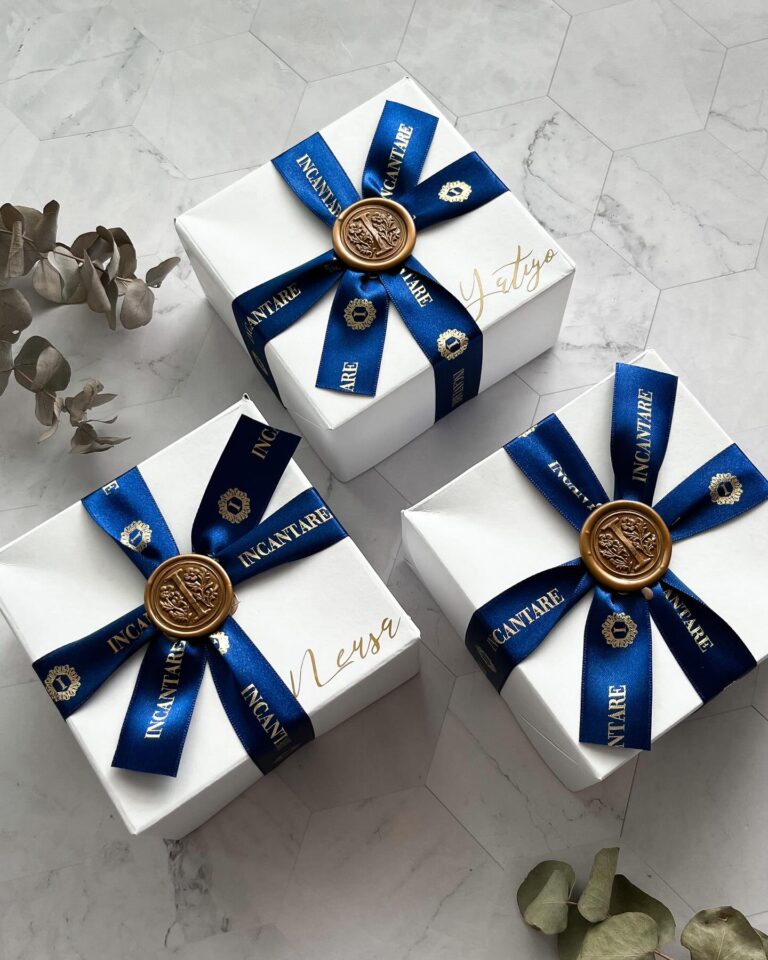 Instagram post from incantareatelier. This post is in position 1.